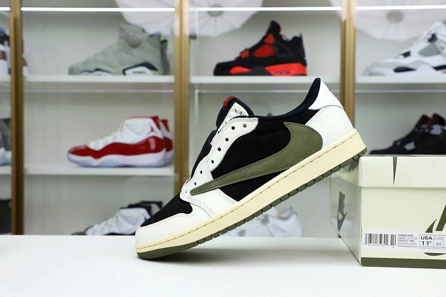 LOW JORDAN OG TRAVIS X SCOTT 1 AIR “Olive” NIKE 1118